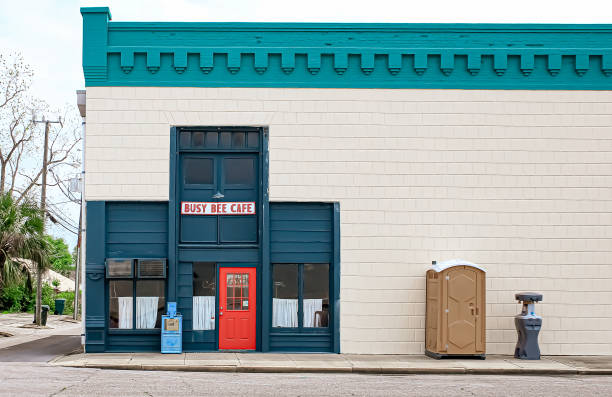 Portable Toilet Options We Offer in Lawrenceburg, IN